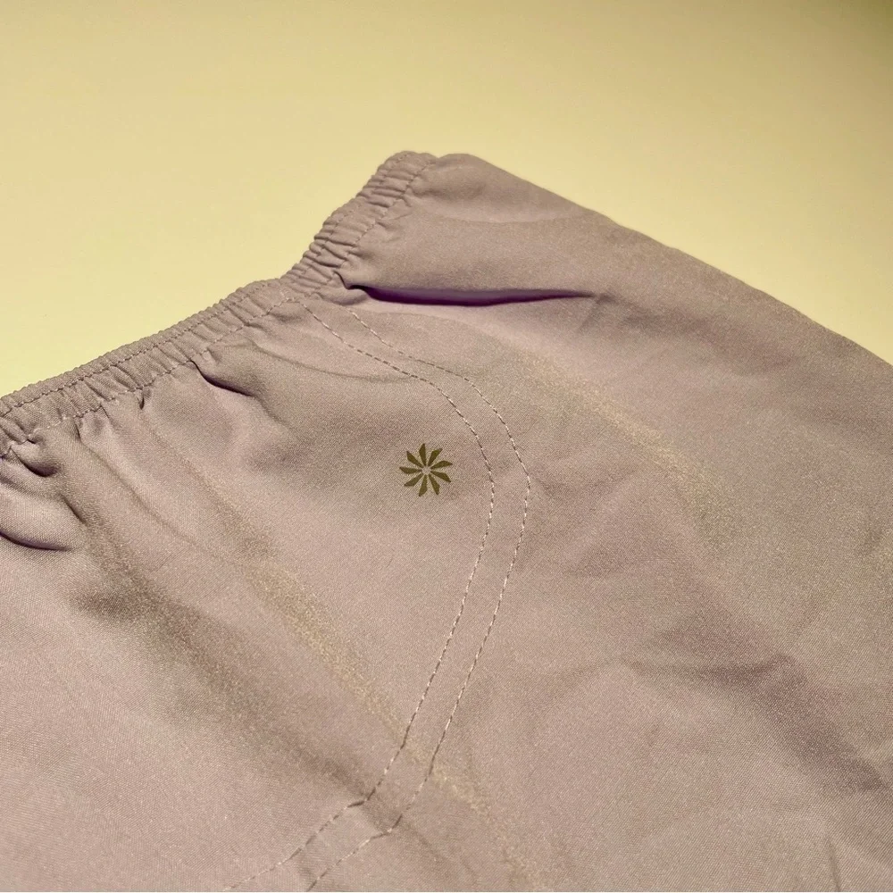 ATHLETA Women's Small/Medium Made to Move Gaiter Mask Lavender Periwinkle Purple